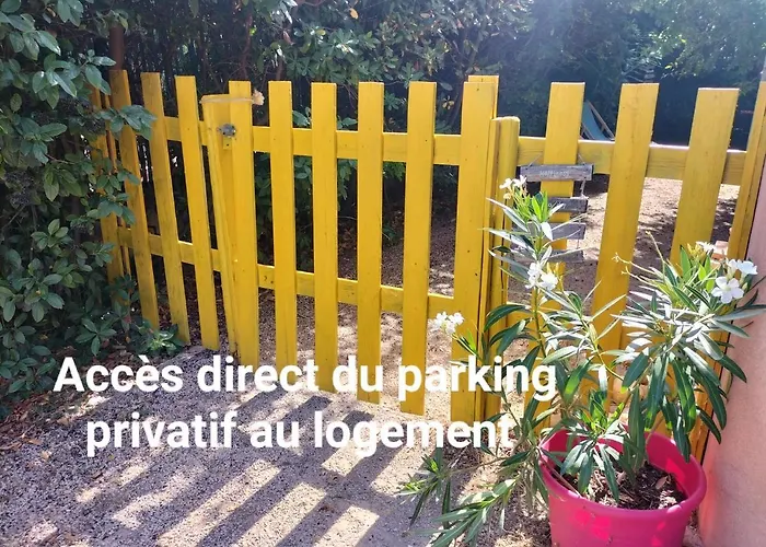 Calme Et Intimite Proche Avignon Piscine Options Au Choix Privee Ou Partagee De Juin A Octobre